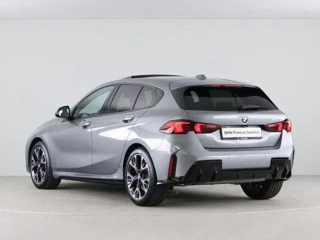 BMW 1-serie 120 (bj 2025 uit 2025, foto 7