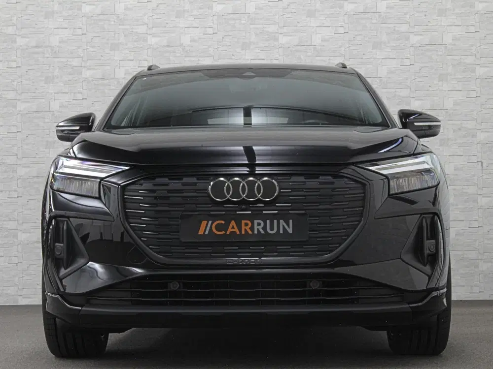 Audi Q4 e-tron 40 S-Line uit 2023, foto 15