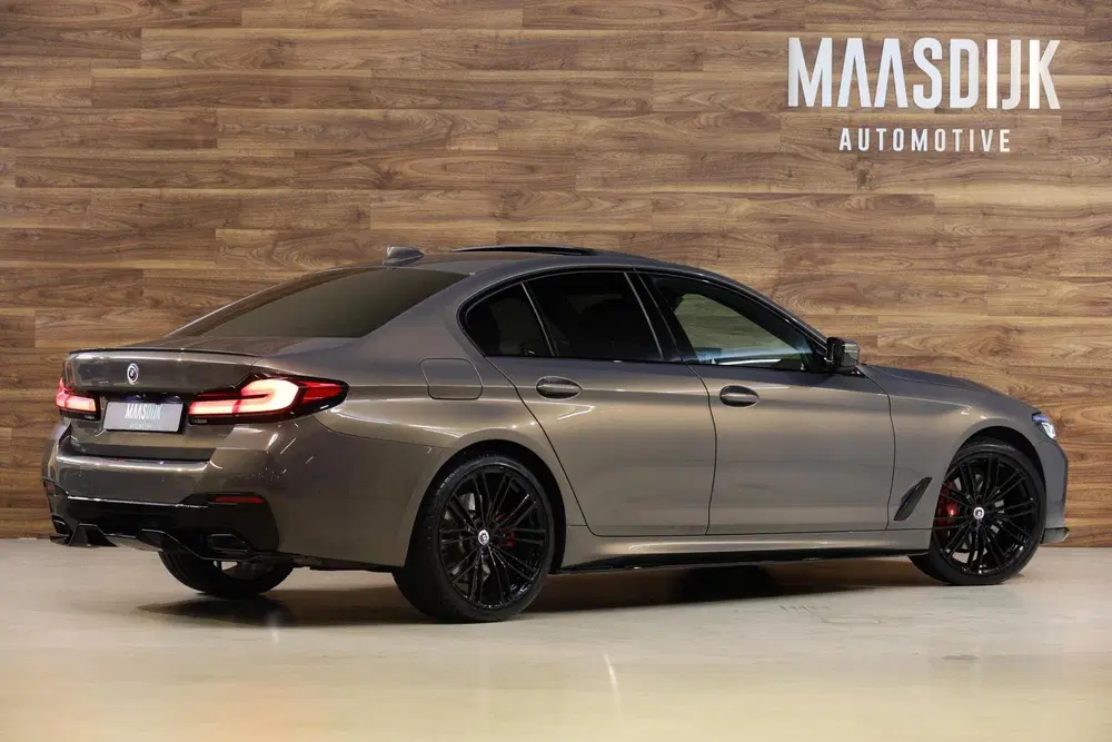 BMW 5-serie 530e M-Sport uit 2022, foto 9