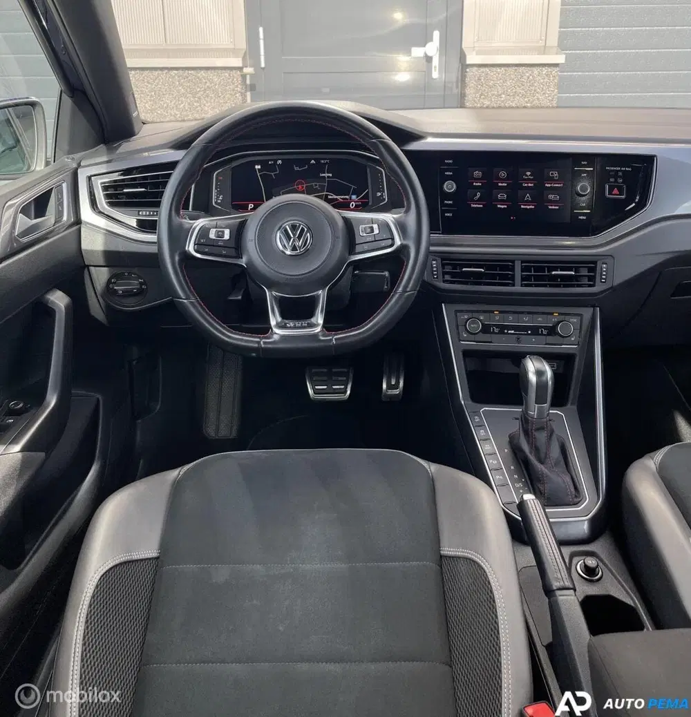 Volkswagen Polo 2.0 TSI GTI DSG 200PK Pano Cam Acc uit 2019, foto 3