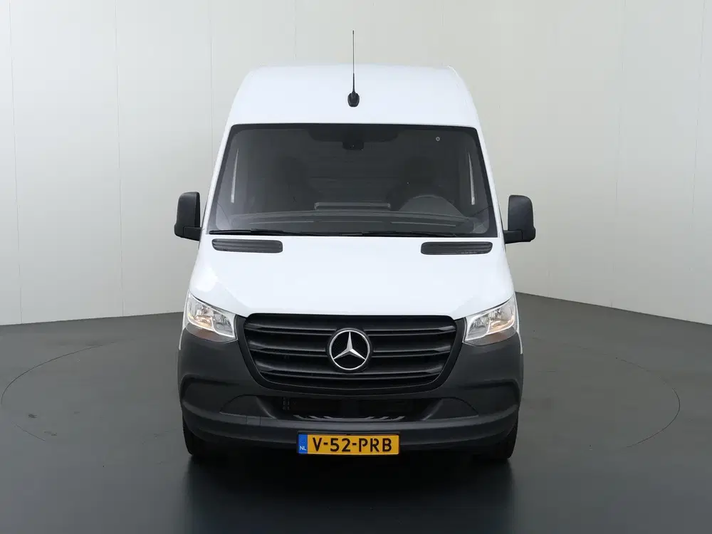 Mercedes-Benz Sprinter 315 CDI uit 2023, foto 3