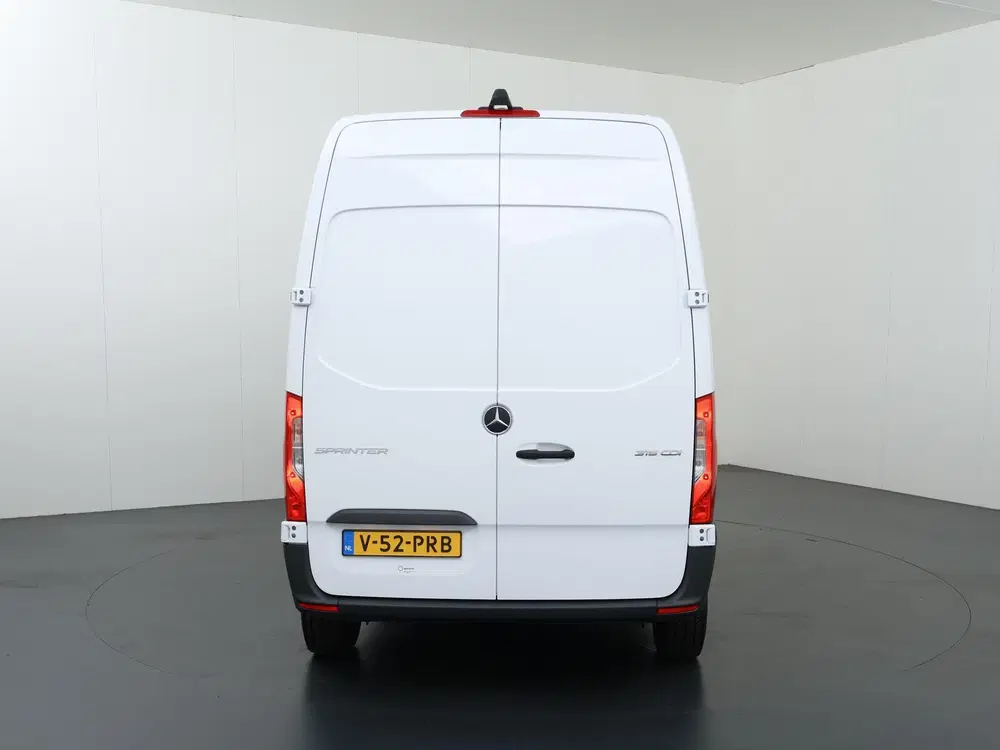 Mercedes-Benz Sprinter 315 CDI uit 2023, foto 4