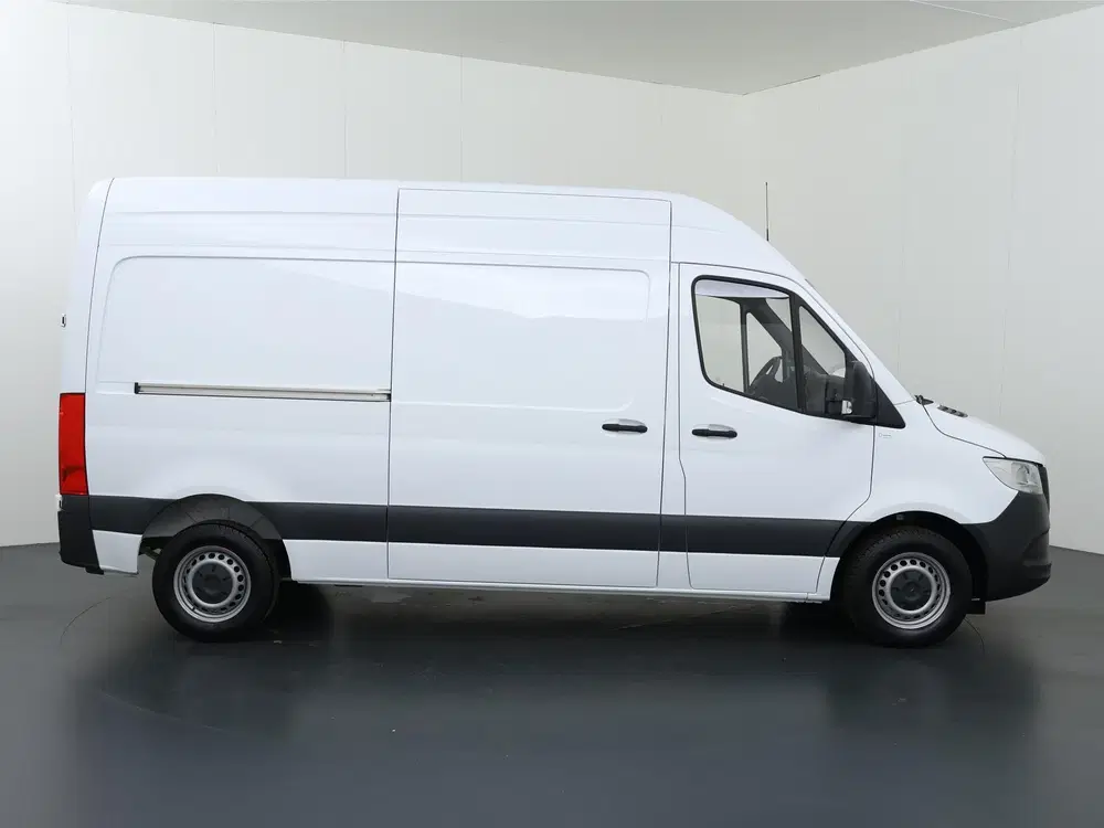 Mercedes-Benz Sprinter 315 CDI uit 2023, foto 6