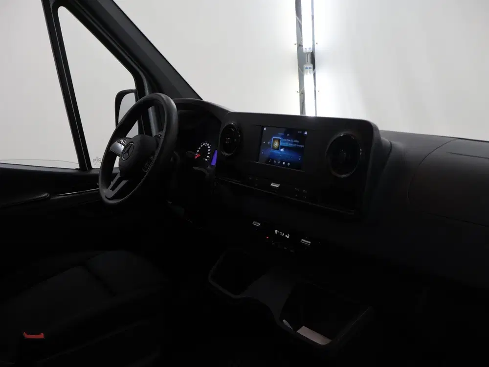 Mercedes-Benz Sprinter 315 CDI uit 2023, foto 8
