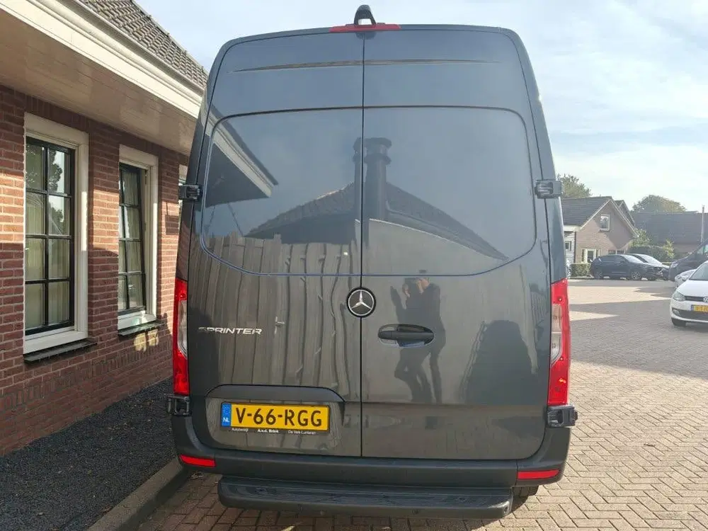 Mercedes-Benz Sprinter 317 1.9 CDI L2H2 uit 2024, foto 13