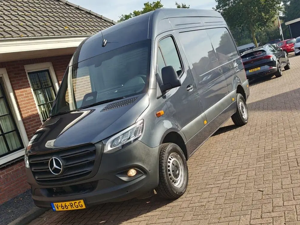 Mercedes-Benz Sprinter 317 1.9 CDI L2H2 uit 2024, foto 15