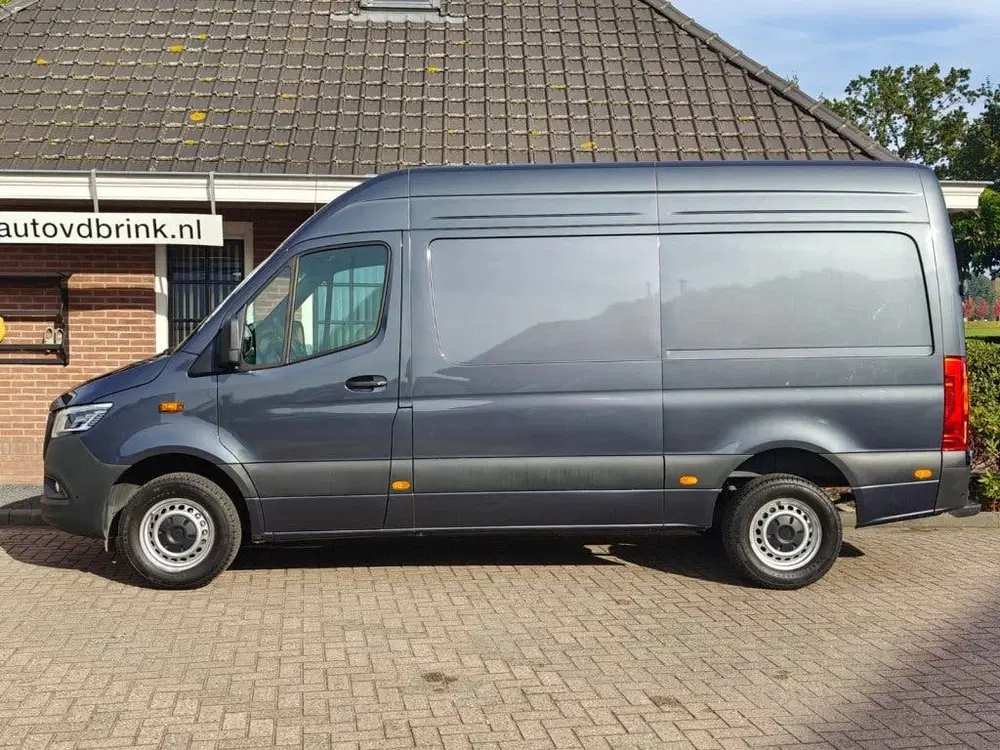 Mercedes-Benz Sprinter 317 1.9 CDI L2H2 uit 2024, foto 2