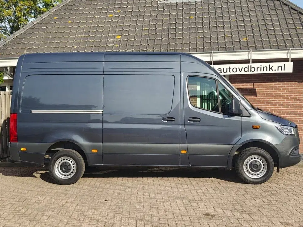 Mercedes-Benz Sprinter 317 1.9 CDI L2H2 uit 2024, foto 9