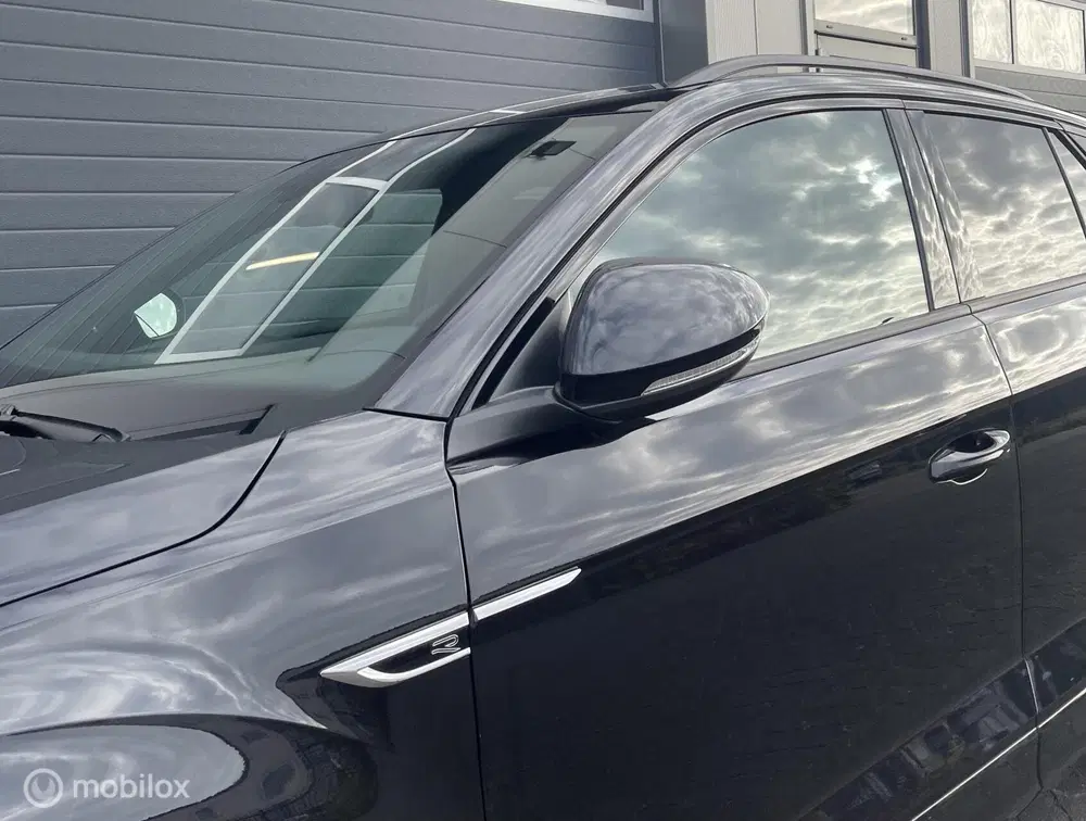 Volkswagen T-Roc 1.5 TSI DSG 3xR-Line 150PK Key Vol uit 2022, foto 5