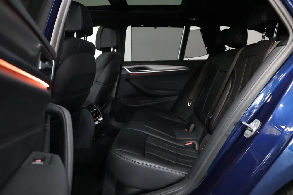 BMW 5-serie 540i xDrive M-Sport LED uit 2019, foto 10