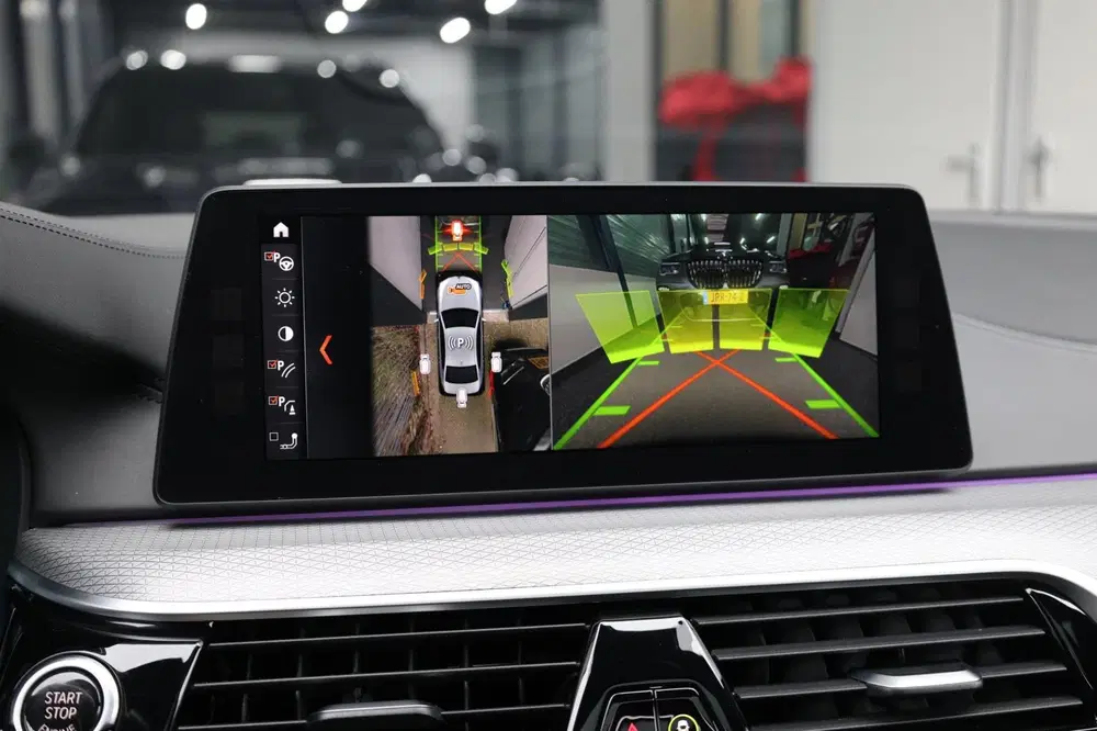 BMW 5-serie 540i xDrive M-Sport LED uit 2019, foto 13
