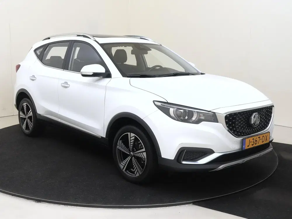 MG ZS Luxury 45 kWh uit 2020, foto 2
