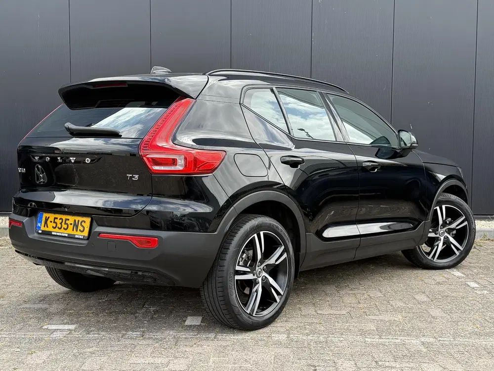 Volvo XC40 1.5 T3 R-Design Adaptieve Cruise Control uit 2021, foto 4