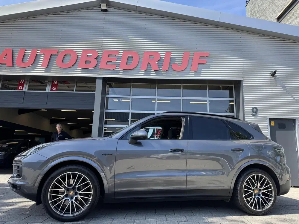 Porsche Cayenne 3.0 E-Hybrid 462 PK SPORT uit 2020, foto 9