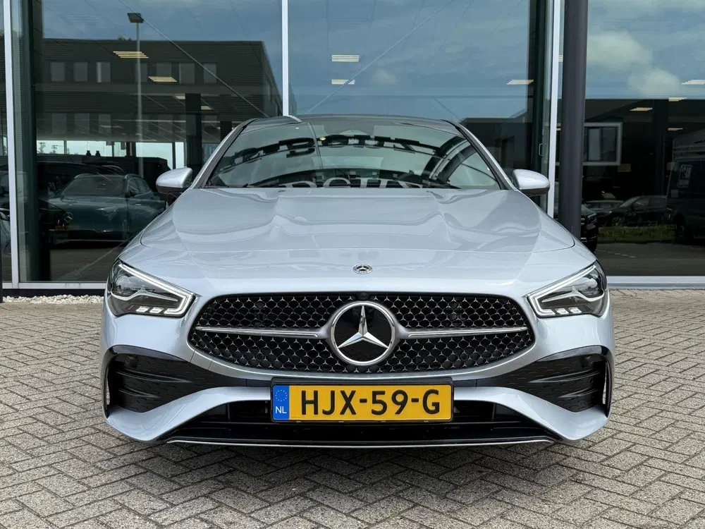 Mercedes-Benz CLA 180 Star Edition LIMITED Pa uit 2025, foto 5
