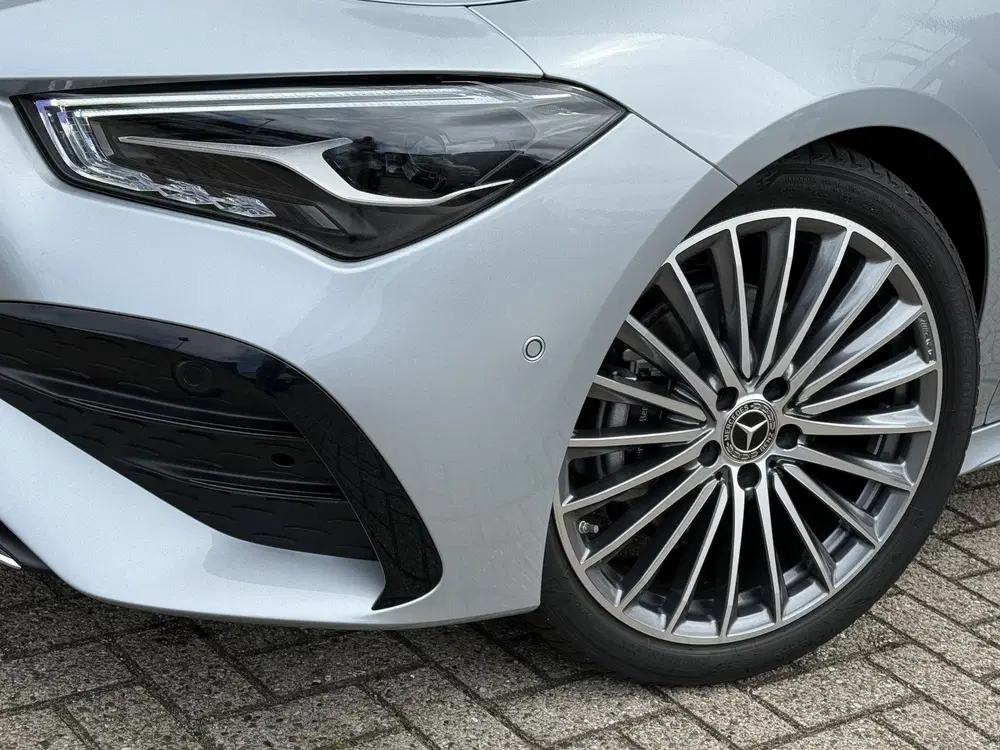 Mercedes-Benz CLA 180 Star Edition LIMITED Pa uit 2025, foto 6