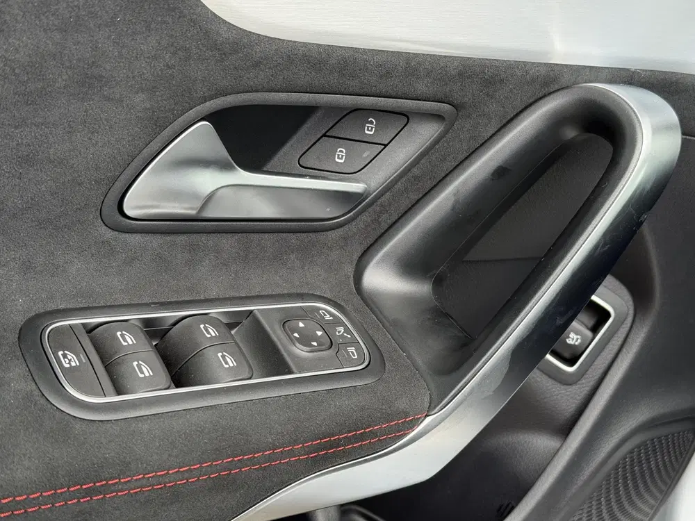 Mercedes-Benz CLA 180 Star Edition LIMITED Pa uit 2025, foto 9