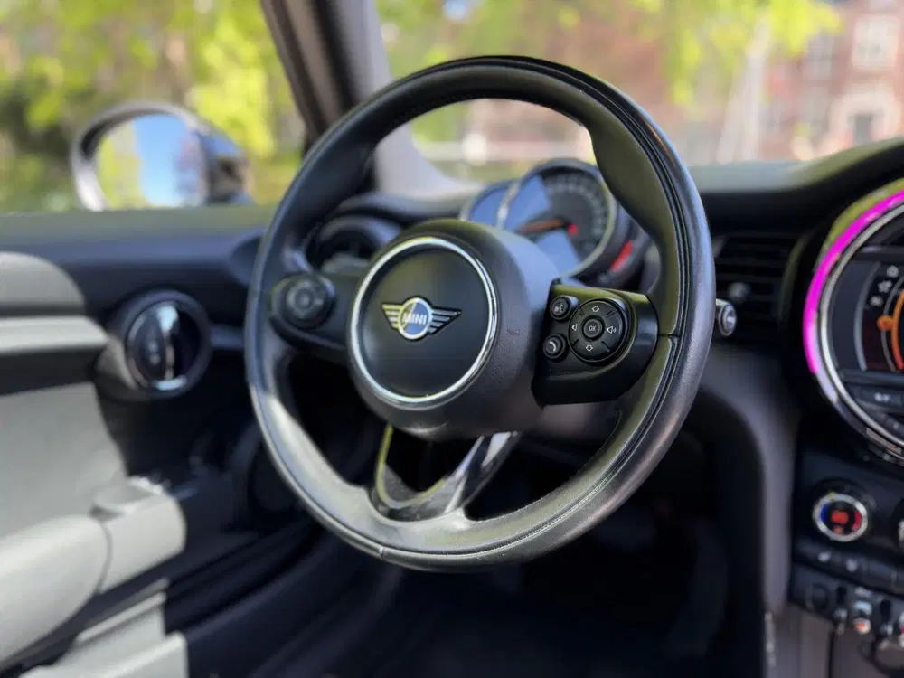 Mini Cooper 1.5 Cooper uit 2020, foto 8