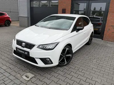 SEAT Ibiza 1.0 EcoTSI FR Business Connect uit 2024