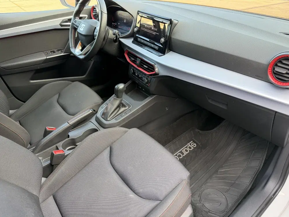 SEAT Ibiza 1.0 EcoTSI FR Business Connect uit 2024, foto 10