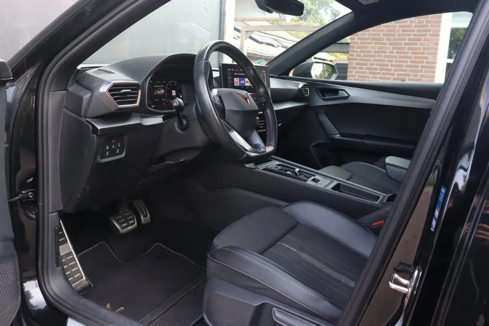 Cupra Leon Sportstourer 1.4 e-Hybrid VZ Black Edition uit 2022, foto 10