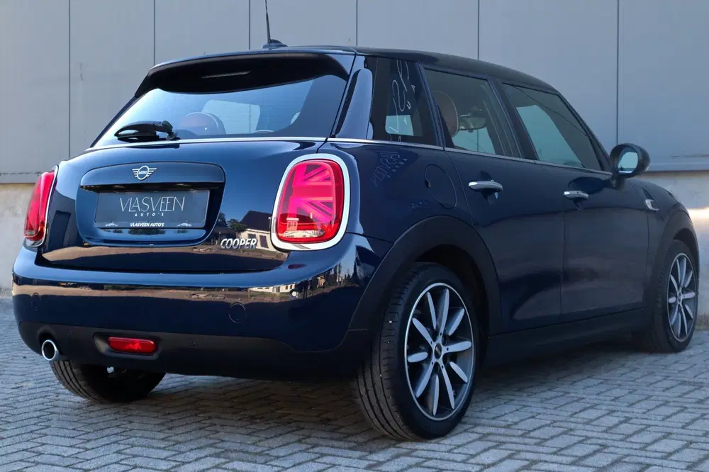 Mini Cooper Cooper 5-Deurs 1.5 Automaat uit 2019, foto 14