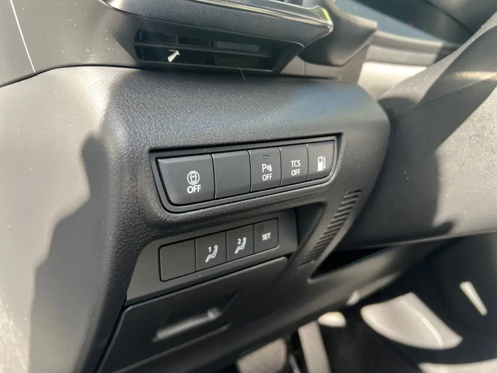Mazda MX-30 E-SkyActiv R-EV 170 Advantage uit 2023, foto 13