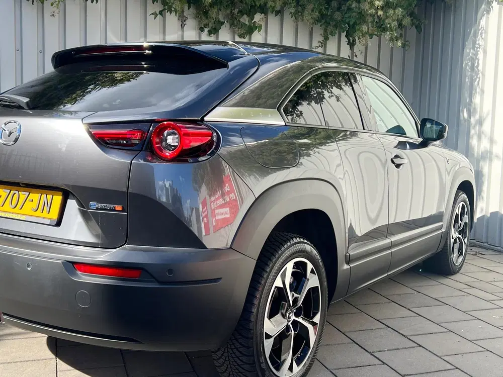 Mazda MX-30 E-SkyActiv R-EV 170 Advantage uit 2023, foto 9