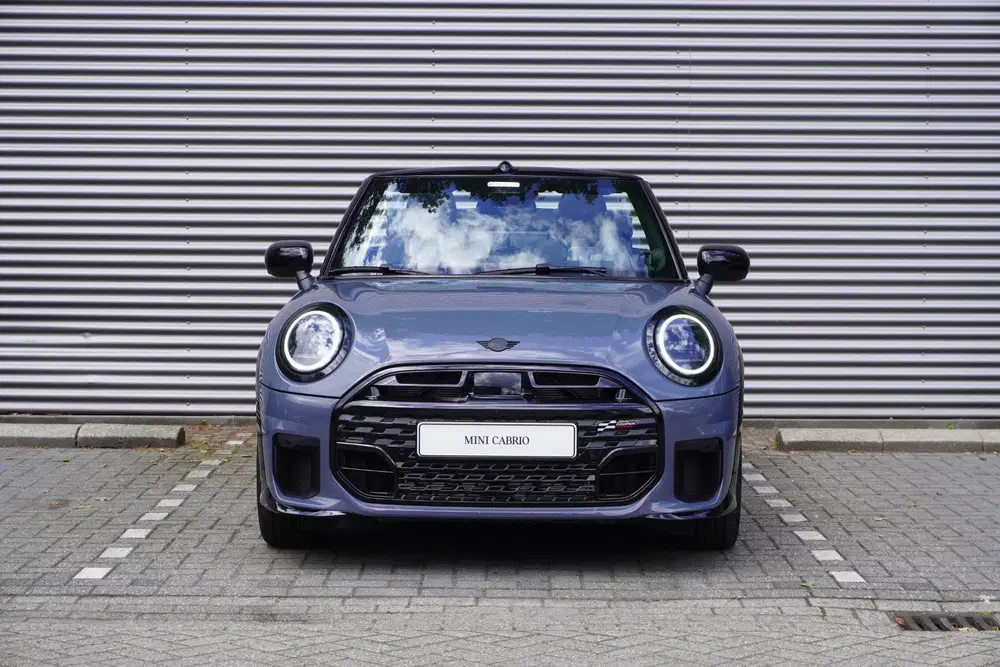 Mini Cabrio C uit 2026, foto 3