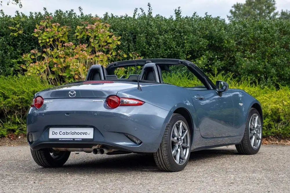 Mazda MX-5 ND 2.0l SkyActiv-G 184 GT-M Polymetal Gray uit 2023, foto 5