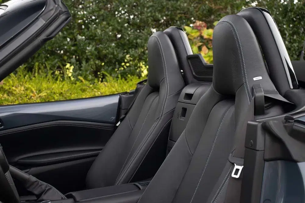 Mazda MX-5 ND 2.0l SkyActiv-G 184 GT-M Polymetal Gray uit 2023, foto 7