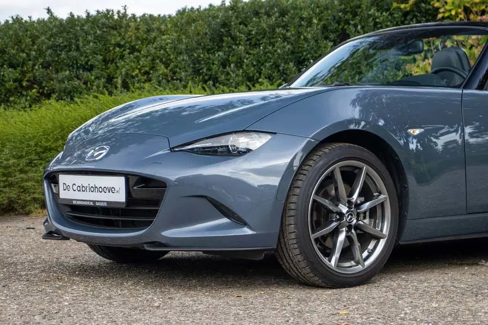 Mazda MX-5 ND 2.0l SkyActiv-G 184 GT-M Polymetal Gray uit 2023, foto 9