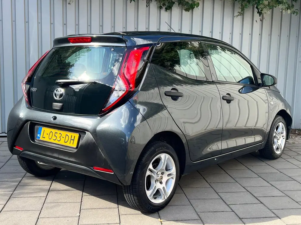 Toyota Aygo 1.0 VVT-i x-fun uit 2021, foto 5