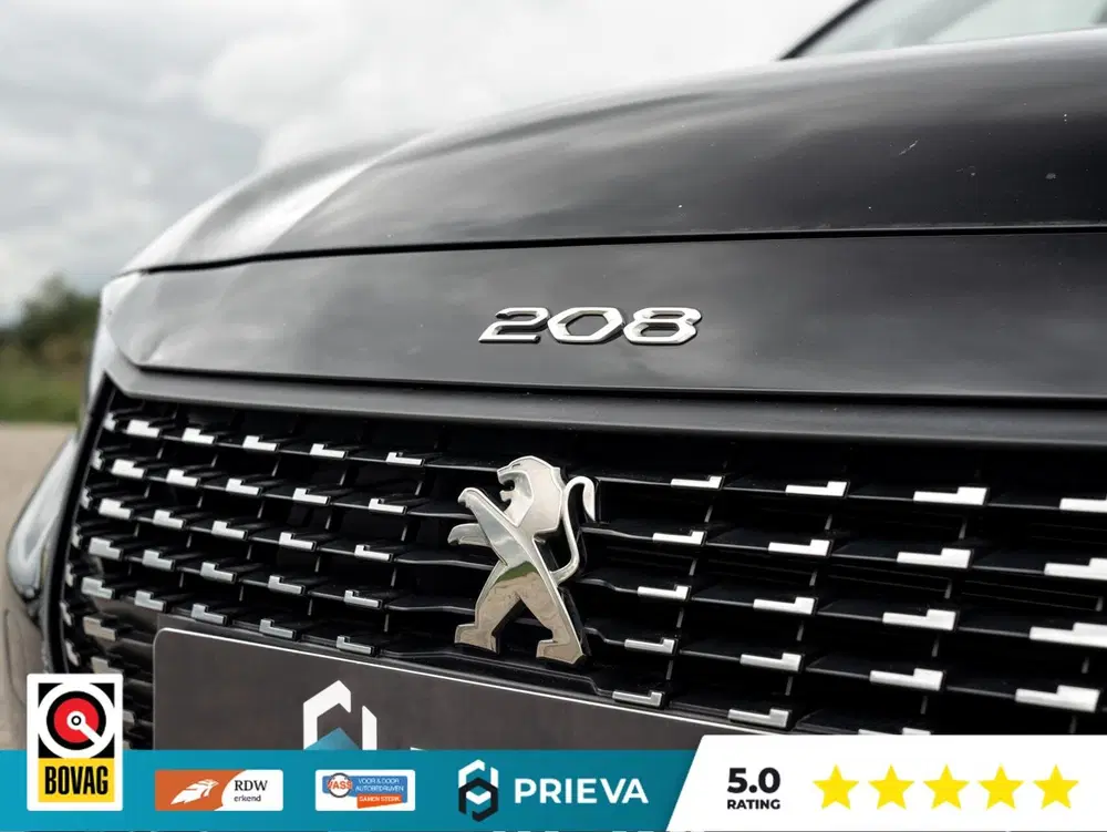 Peugeot 208 1.2 PureTech Allure Automaat 100PK uit 2021, foto 13