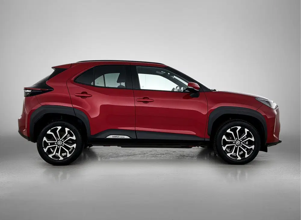 Toyota Yaris Cross 1.5 Hybrid Dynamic + Limited Dealer Onder uit 2023, foto 15