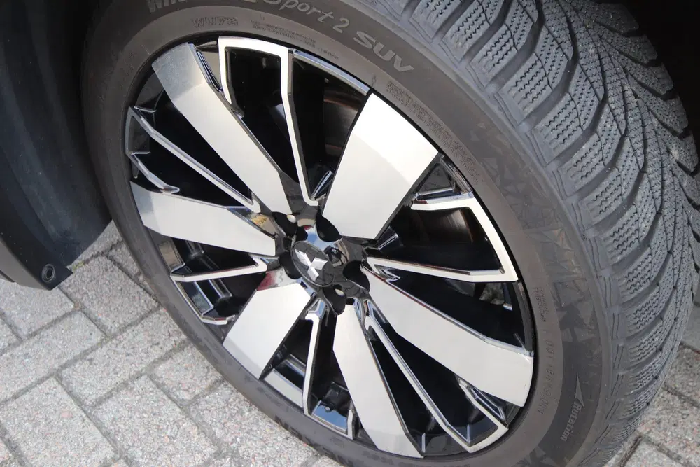 Mitsubishi Outlander 2.4 PHEV Business Edition First Edition uit 2025, foto 14
