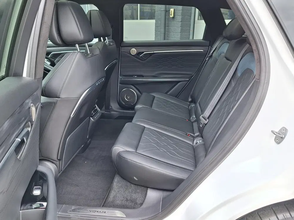 Voyah Free Flagship Edition 4WD 106 kWh uit 2026, foto 8