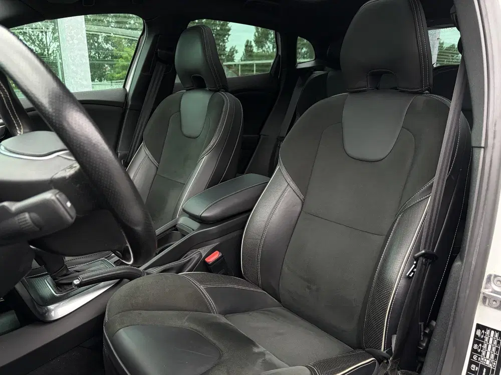 Volvo V40 1.5 T3 Polar+ Sport Automaat uit 2019, foto 9