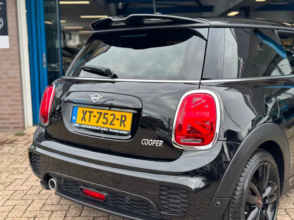 Mini Cooper 1.5 Cooper JCW 2019 ZWART NAVI LEDER LM NA uit 2019, foto 11