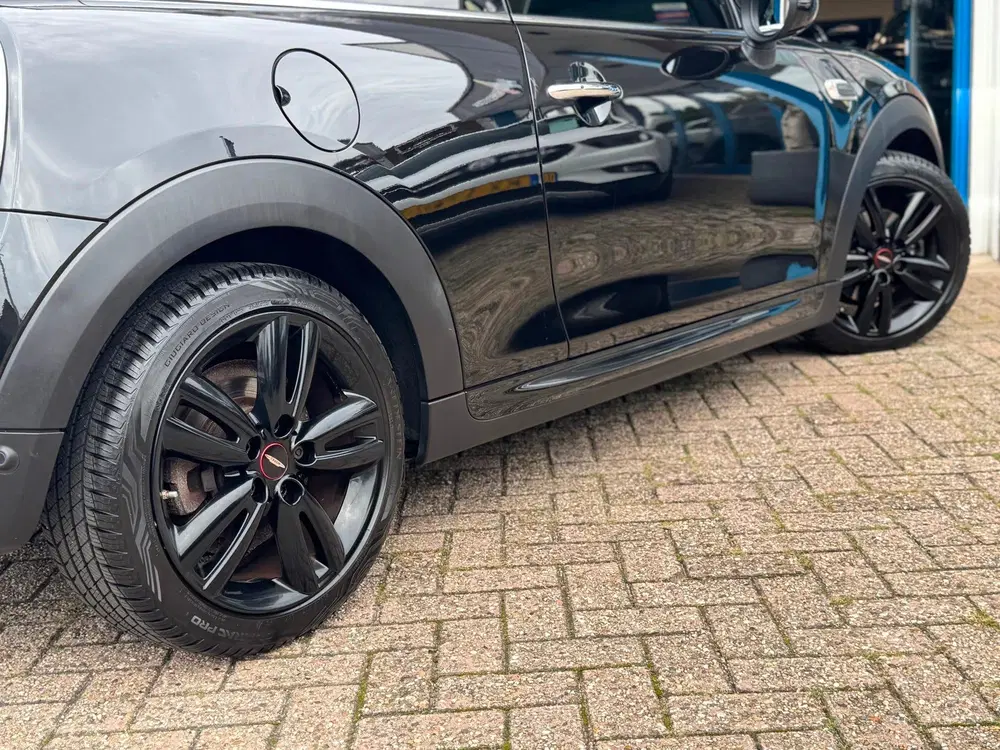 Mini Cooper 1.5 Cooper JCW 2019 ZWART NAVI LEDER LM NA uit 2019, foto 12