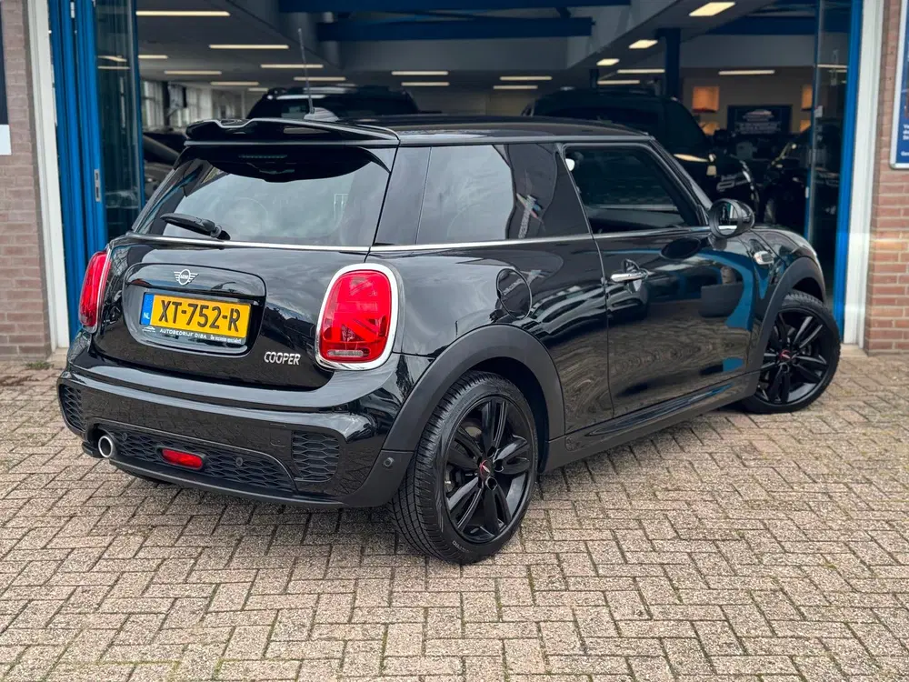 Mini Cooper 1.5 Cooper JCW 2019 ZWART NAVI LEDER LM NA uit 2019, foto 7