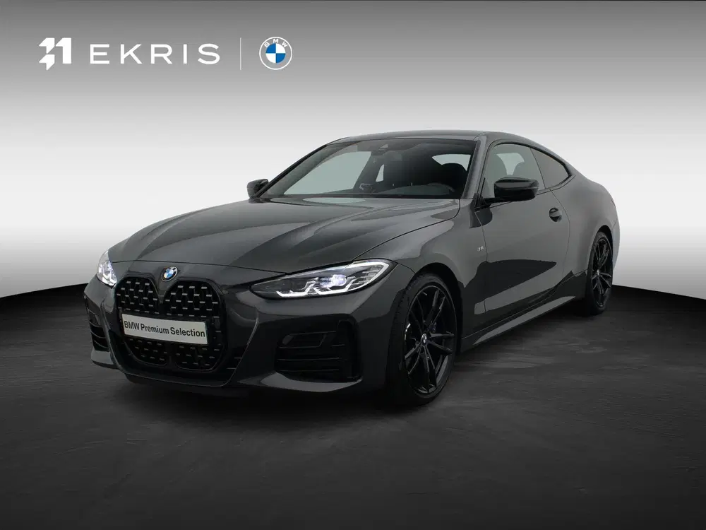 BMW 4-serie Coupé M440i xDrive High Executive uit 2021