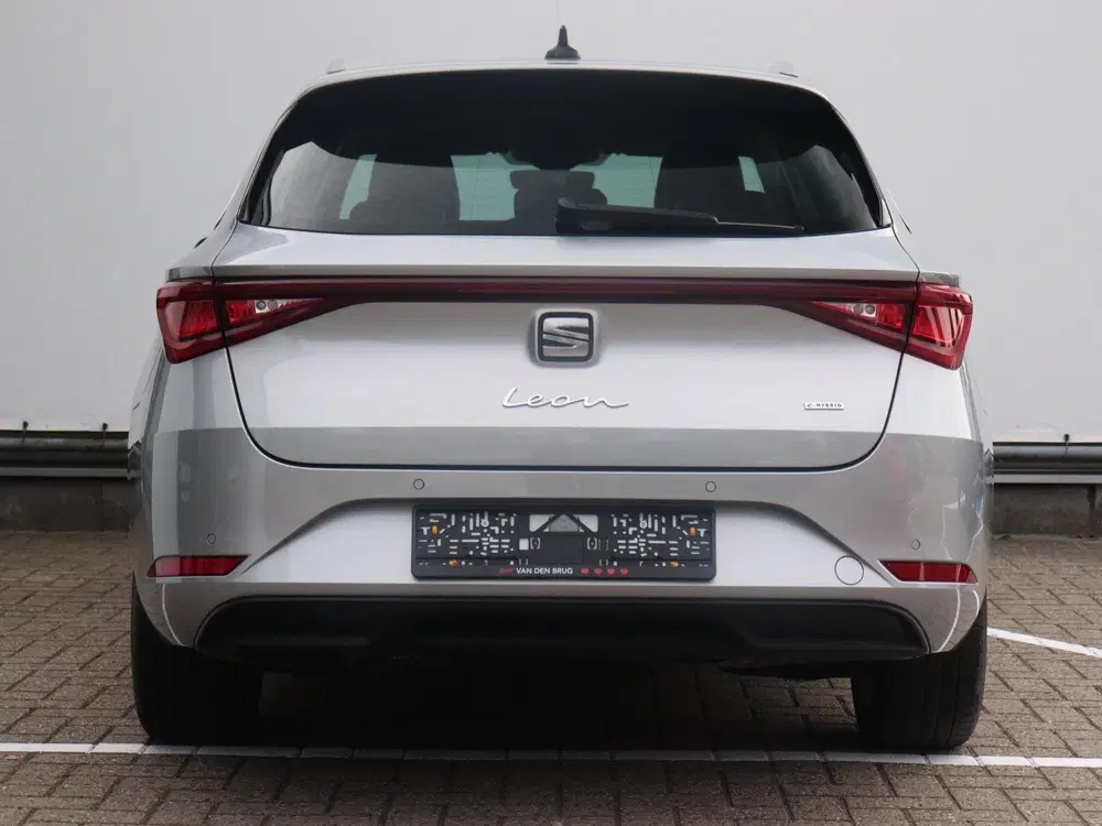 SEAT Leon 1.4 TSI eHybrid PHEV FR uit 2022, foto 4