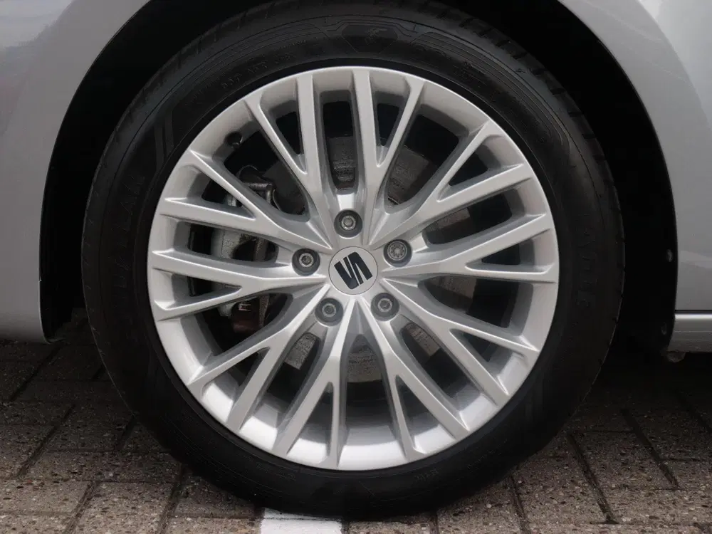 SEAT Leon 1.4 TSI eHybrid PHEV FR uit 2022, foto 5