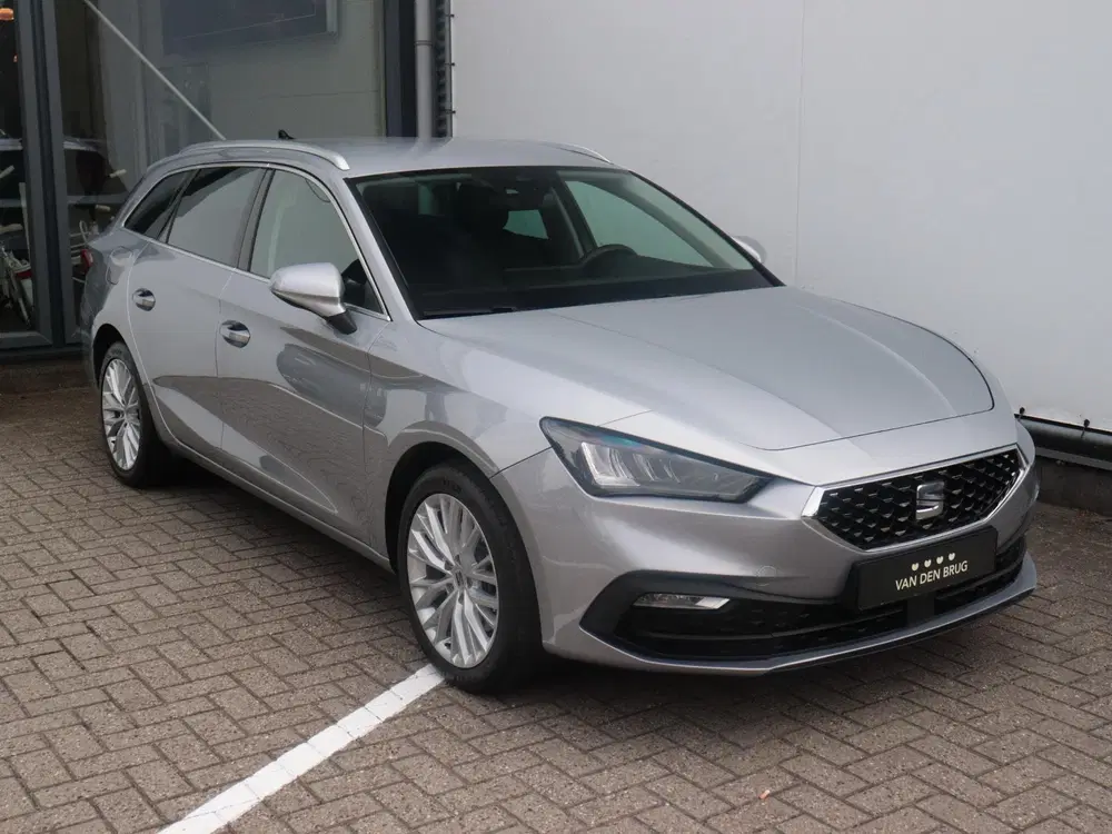 SEAT Leon 1.4 TSI eHybrid PHEV FR uit 2022, foto 8