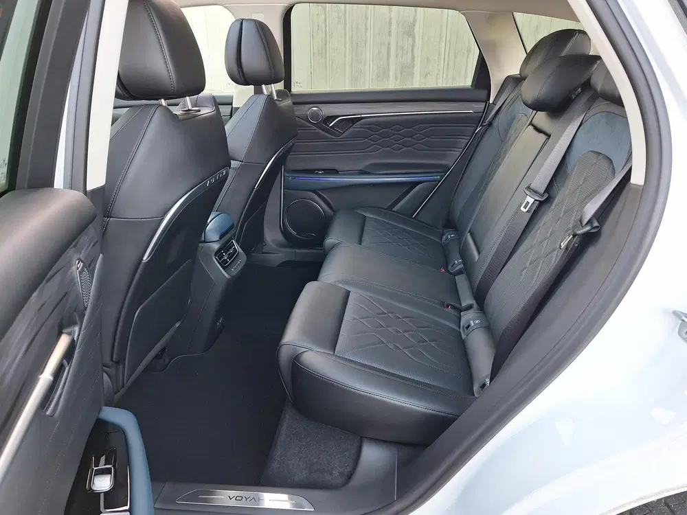 Voyah Free Limited Edition Business 4WD 106 kWh uit 2026, foto 6