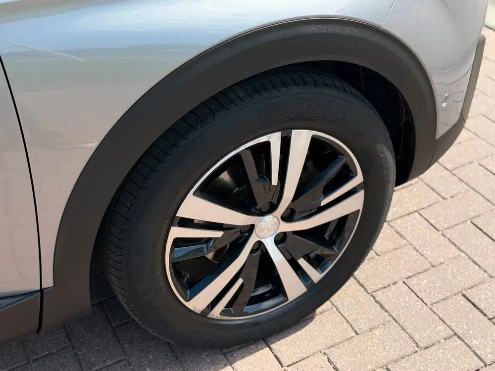 Peugeot 5008 1.2 PureTech Blue Lease GT-Line 2020 Pano uit 2020, foto 15
