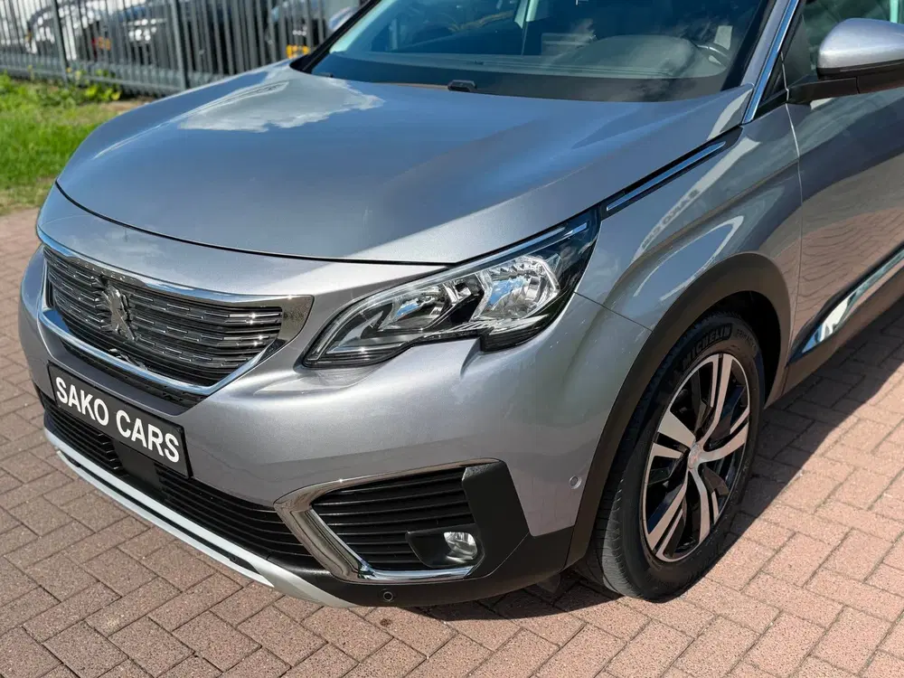 Peugeot 5008 1.2 PureTech Blue Lease GT-Line 2020 Pano uit 2020, foto 2