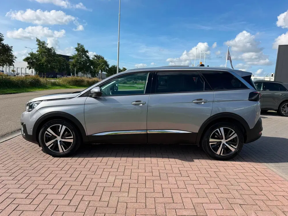 Peugeot 5008 1.2 PureTech Blue Lease GT-Line 2020 Pano uit 2020, foto 4