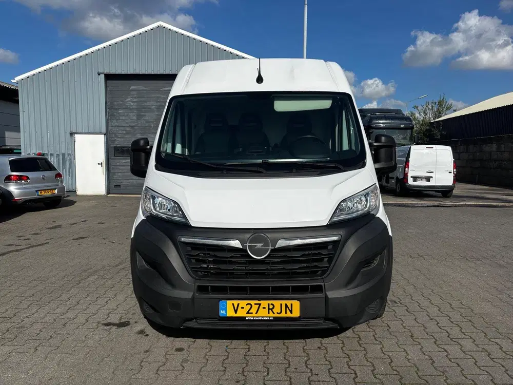 Opel Movano 2.2 D L2H H2 Airco Navi Cruise control AHK uit 2022, foto 2